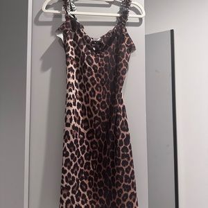 Leopard dress size M
